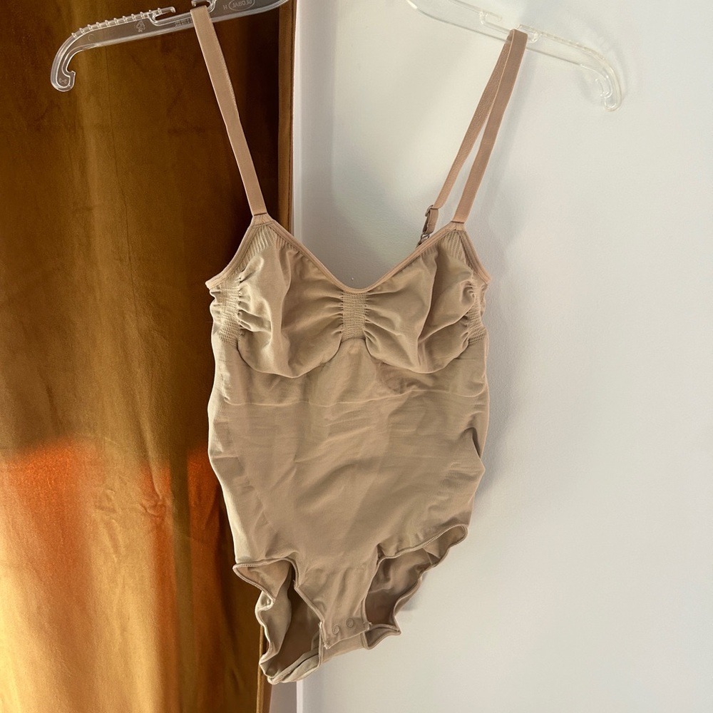 Skims brief bodysuit shapewear